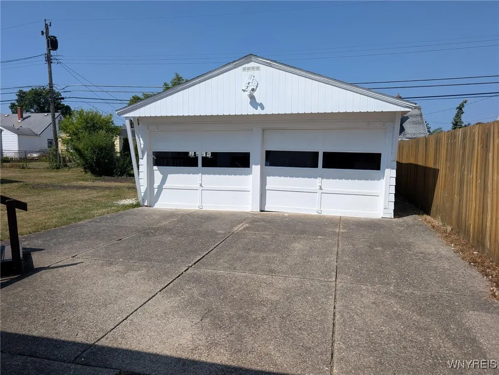 234 Floradale Avenue, Tonawanda, New York 14150, Tonawanda, New York 14150, 3 Bedrooms Bedrooms, 5 Rooms Rooms,2 BathroomsBathrooms,Residential,Closed,234 Floradale Avenue, Tonawanda, New York 14150,0,B1626048