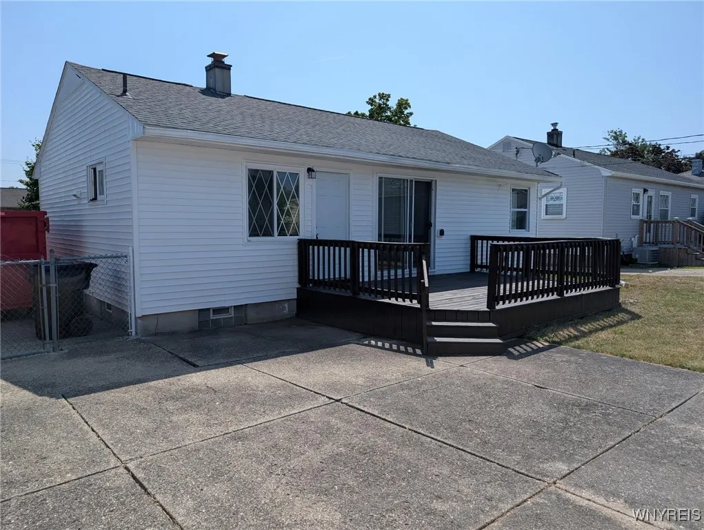 234 Floradale Avenue, Tonawanda, New York 14150, Tonawanda, New York 14150, 3 Bedrooms Bedrooms, 5 Rooms Rooms,2 BathroomsBathrooms,Residential,Closed,234 Floradale Avenue, Tonawanda, New York 14150,0,B1626048