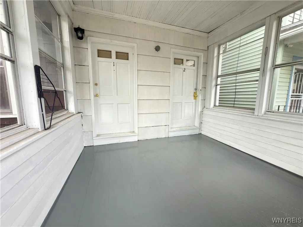 28 Tuxedo Place, Buffalo, New York 14207, Buffalo, New York 14207, 4 Bedrooms Bedrooms, ,2 BathroomsBathrooms,Residential,For Sale,28 Tuxedo Place, Buffalo, New York 14207,0,B1629705