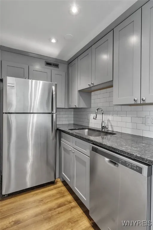 849 Delaware Avenue 704, Buffalo, New York 14209, Buffalo, New York 14209, 1 Bedroom Bedrooms, 3 Rooms Rooms,1 BathroomBathrooms,Residential Lease,For Rent,849 Delaware Avenue 704, Buffalo, New York 14209,B1629617