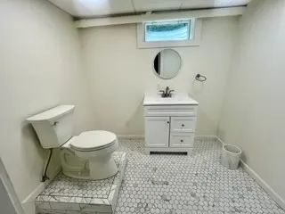 Lower Level 1/2 Bath