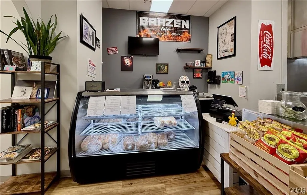 725 Irving Avenue, Syracuse, New York 13210, Syracuse, New York 13210, ,Commercial Sale,For Sale,725 Irving Avenue, Syracuse, New York 13210,0,S1629763