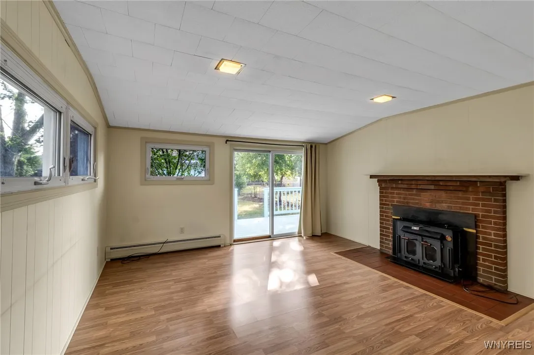 41 Fairfield Avenue, Tonawanda, New York 14223, Tonawanda, New York 14223, 3 Bedrooms Bedrooms, 7 Rooms Rooms,1 BathroomBathrooms,Residential,For Sale,41 Fairfield Avenue, Tonawanda, New York 14223,B1629844