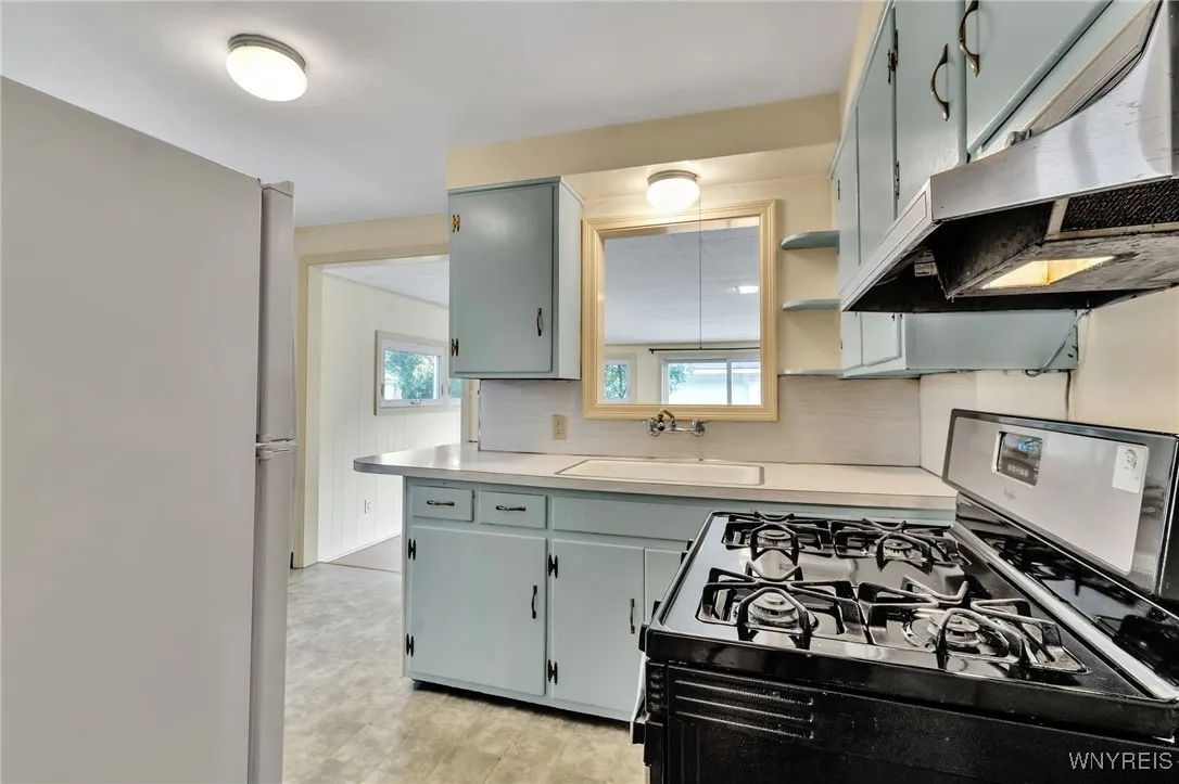 41 Fairfield Avenue, Tonawanda, New York 14223, Tonawanda, New York 14223, 3 Bedrooms Bedrooms, 7 Rooms Rooms,1 BathroomBathrooms,Residential,For Sale,41 Fairfield Avenue, Tonawanda, New York 14223,0,B1629844