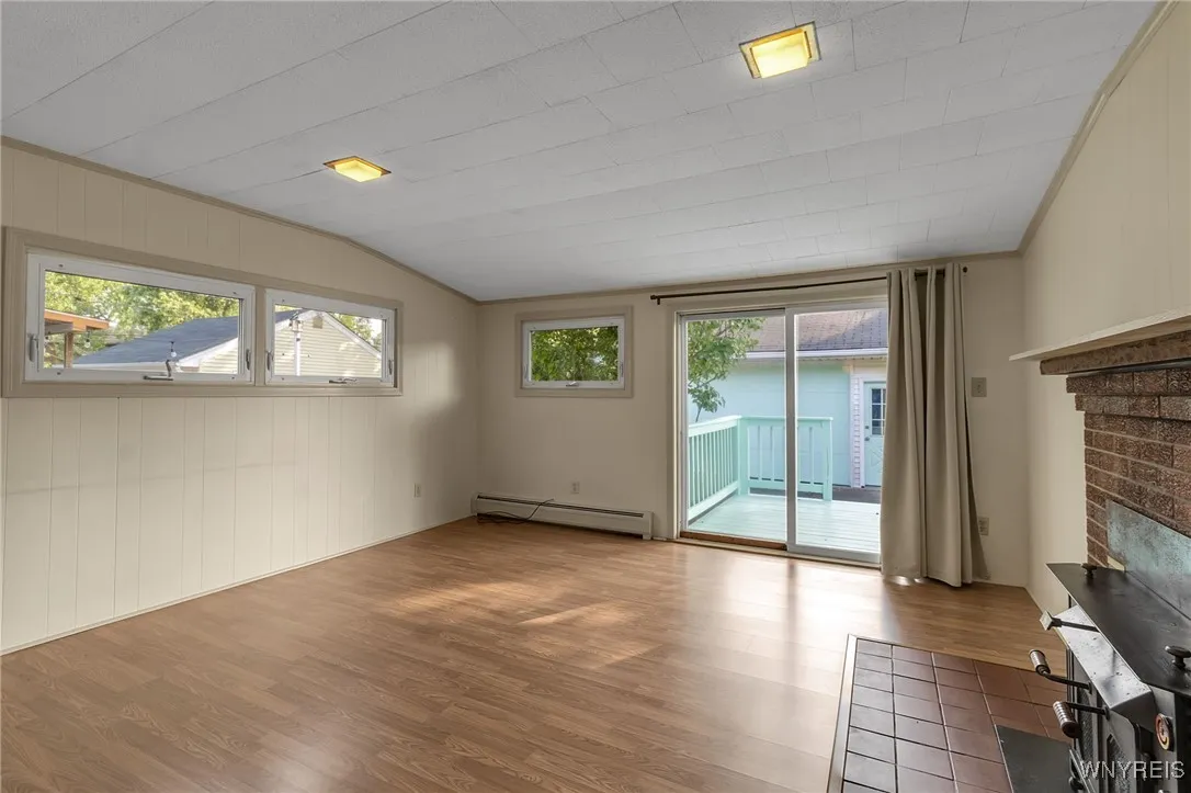 41 Fairfield Avenue, Tonawanda, New York 14223, Tonawanda, New York 14223, 3 Bedrooms Bedrooms, 7 Rooms Rooms,1 BathroomBathrooms,Residential,For Sale,41 Fairfield Avenue, Tonawanda, New York 14223,B1629844