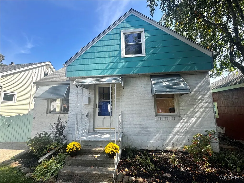 41 Fairfield Avenue, Tonawanda, New York 14223, Tonawanda, New York 14223, 3 Bedrooms Bedrooms, 7 Rooms Rooms,1 BathroomBathrooms,Residential,For Sale,41 Fairfield Avenue, Tonawanda, New York 14223,0,B1629844