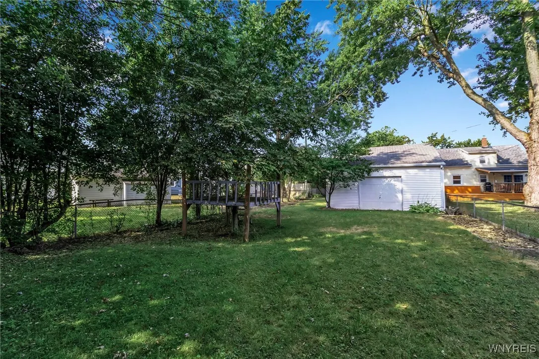 41 Fairfield Avenue, Tonawanda, New York 14223, Tonawanda, New York 14223, 3 Bedrooms Bedrooms, 7 Rooms Rooms,1 BathroomBathrooms,Residential,For Sale,41 Fairfield Avenue, Tonawanda, New York 14223,0,B1629844