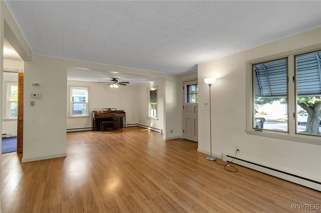 41 Fairfield Avenue, Tonawanda, New York 14223, Tonawanda, New York 14223, 3 Bedrooms Bedrooms, 7 Rooms Rooms,1 BathroomBathrooms,Residential,For Sale,41 Fairfield Avenue, Tonawanda, New York 14223,B1629844