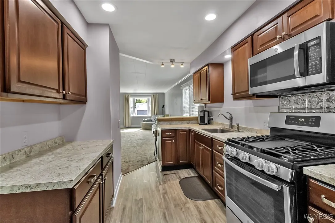 118 Camden Avenue, Buffalo, New York 14216, Buffalo, New York 14216, 2 Bedrooms Bedrooms, 6 Rooms Rooms,1 BathroomBathrooms,Residential,Closed,118 Camden Avenue, Buffalo, New York 14216,0,B1629502