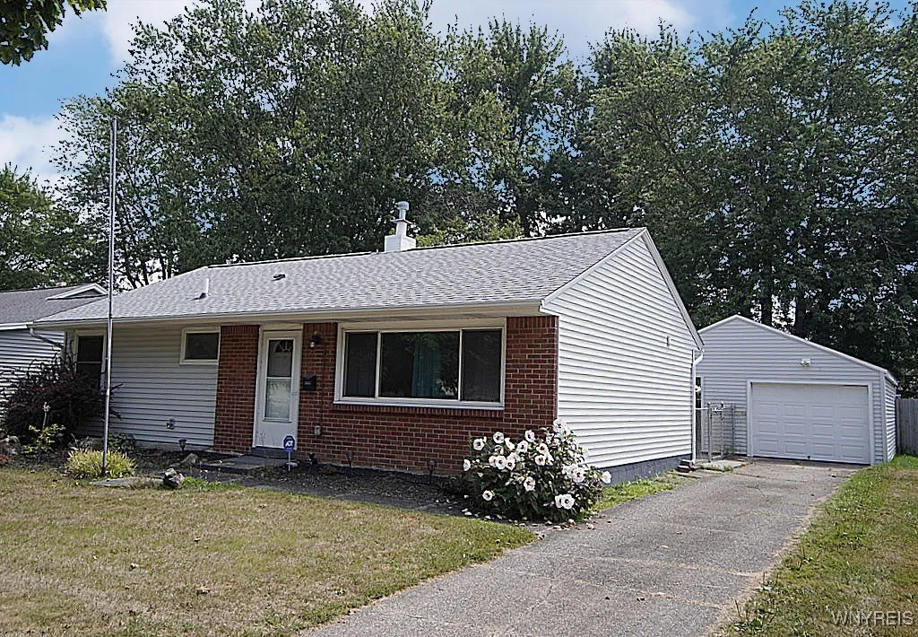 1645 Eddy Drive, North Tonawanda, New York 14120, North Tonawanda, New York 14120, 3 Bedrooms Bedrooms, 6 Rooms Rooms,1 BathroomBathrooms,Residential,Closed,1645 Eddy Drive, North Tonawanda, New York 14120,0,B1629634