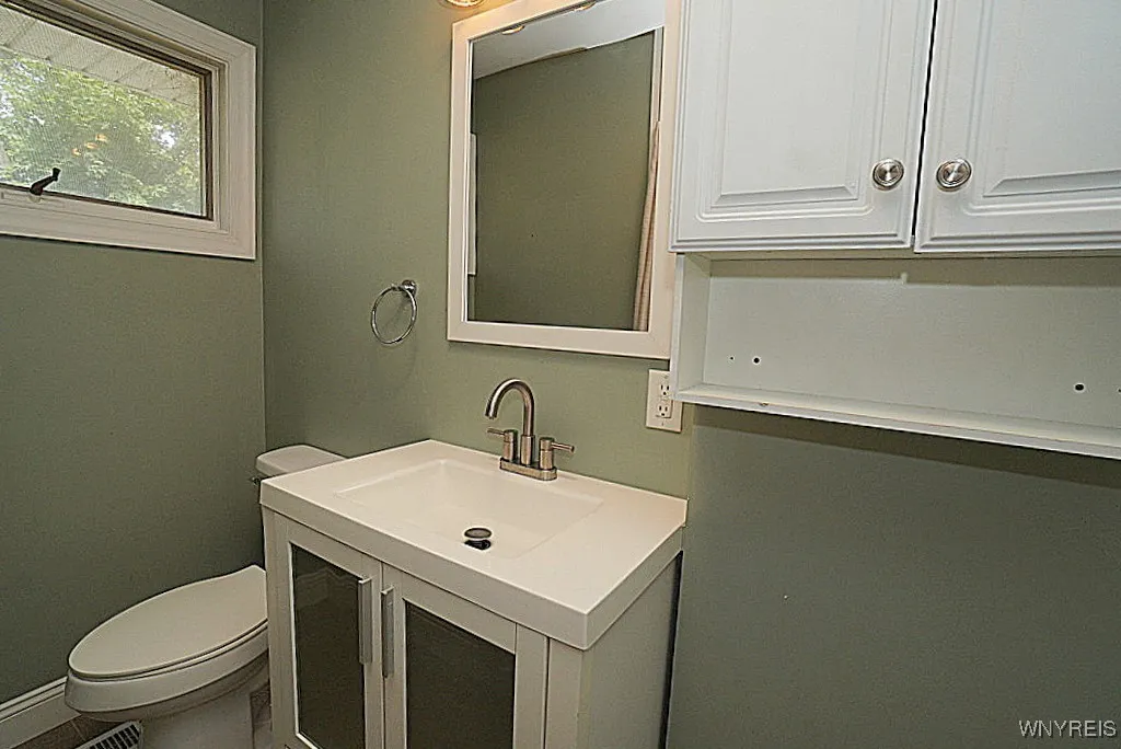 1645 Eddy Drive, North Tonawanda, New York 14120, North Tonawanda, New York 14120, 3 Bedrooms Bedrooms, 6 Rooms Rooms,1 BathroomBathrooms,Residential,Closed,1645 Eddy Drive, North Tonawanda, New York 14120,0,B1629634