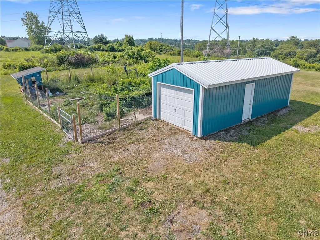 4386 West Seneca Turnpike, Onondaga, New York 1321, Onondaga, New York 13215, 3 Bedrooms Bedrooms, 8 Rooms Rooms,1 BathroomBathrooms,Residential,Closed,4386 West Seneca Turnpike, Onondaga, New York 1321,0,S1629764