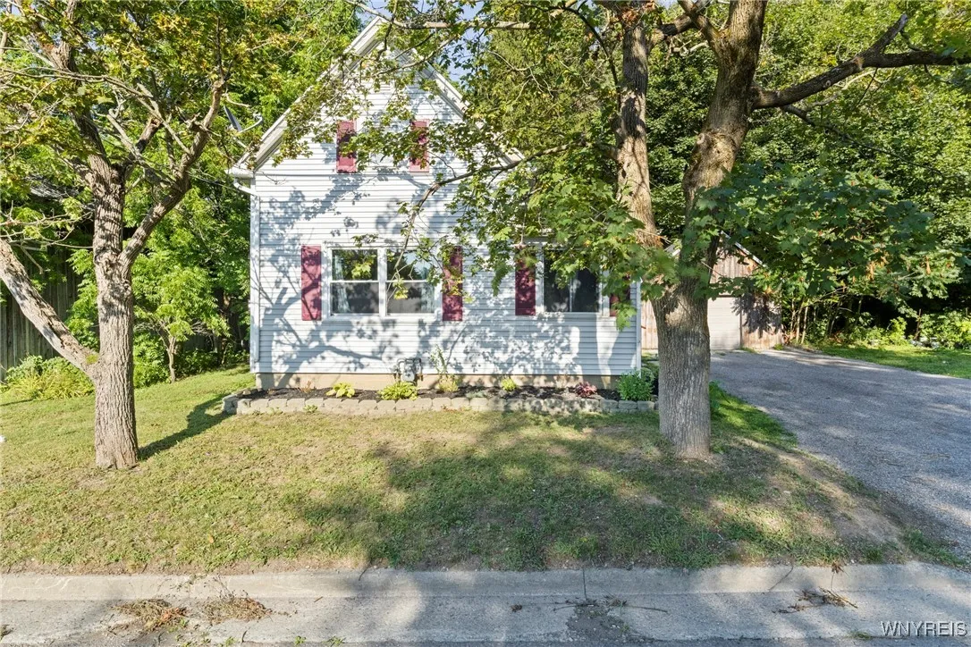 10775 Alleghany Road, Darien, New York 14040, Darien, New York 14040, 3 Bedrooms Bedrooms, 5 Rooms Rooms,1 BathroomBathrooms,Residential,Closed,10775 Alleghany Road, Darien, New York 14040,0,B1628535