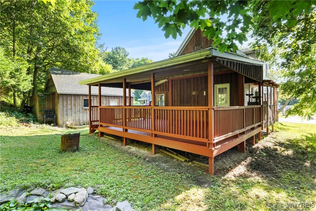 10775 Alleghany Road, Darien, New York 14040, Darien, New York 14040, 3 Bedrooms Bedrooms, 5 Rooms Rooms,1 BathroomBathrooms,Residential,Closed,10775 Alleghany Road, Darien, New York 14040,0,B1628535