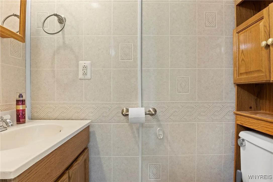 10775 Alleghany Road, Darien, New York 14040, Darien, New York 14040, 3 Bedrooms Bedrooms, 5 Rooms Rooms,1 BathroomBathrooms,Residential,Closed,10775 Alleghany Road, Darien, New York 14040,0,B1628535