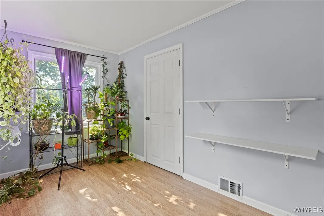 10775 Alleghany Road, Darien, New York 14040, Darien, New York 14040, 3 Bedrooms Bedrooms, 5 Rooms Rooms,1 BathroomBathrooms,Residential,Closed,10775 Alleghany Road, Darien, New York 14040,0,B1628535