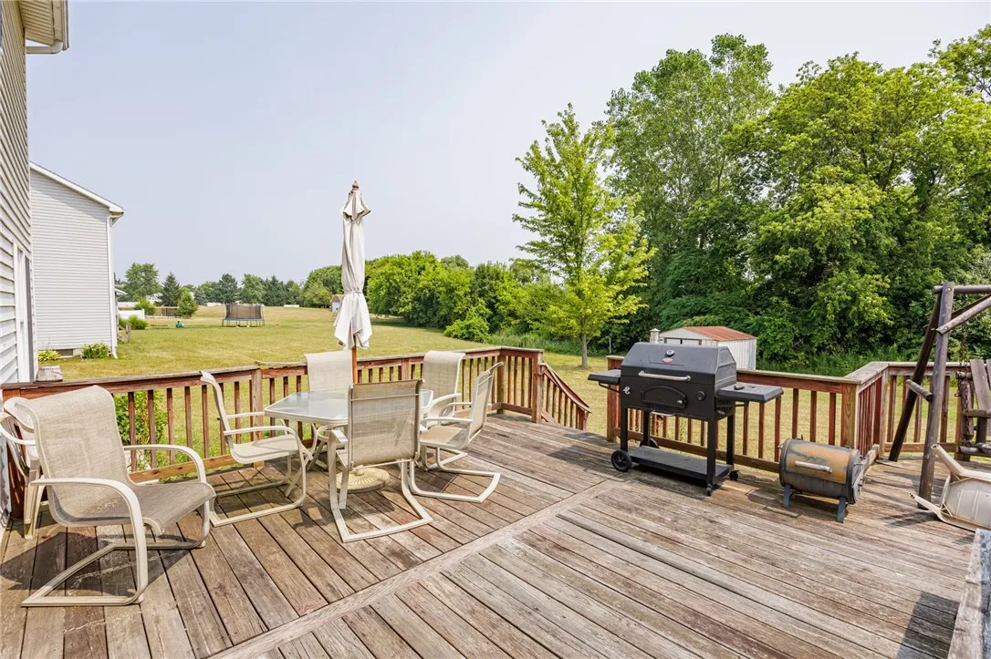 52 Morin Circle, Henrietta, New York 14586, Henrietta, New York 14586, 4 Bedrooms Bedrooms, 9 Rooms Rooms,2 BathroomsBathrooms,Residential,Closed,52 Morin Circle, Henrietta, New York 14586,0,R1629950