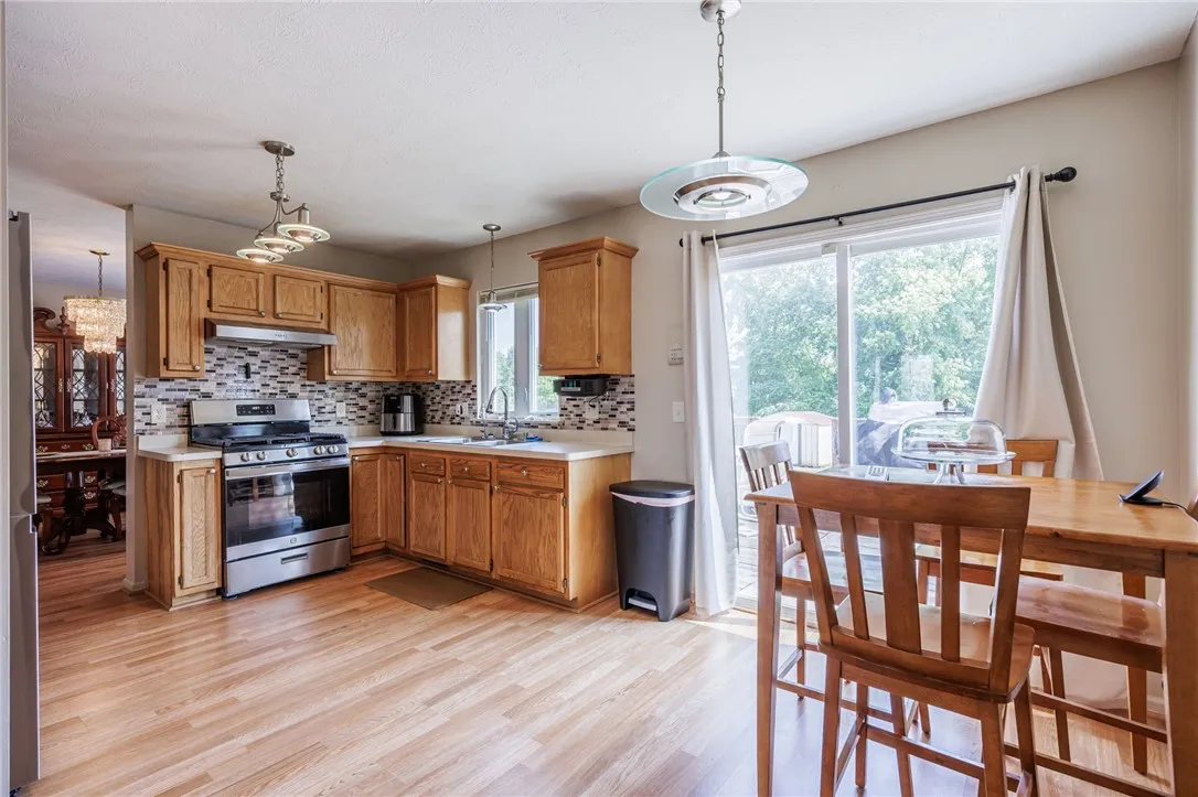 52 Morin Circle, Henrietta, New York 14586, Henrietta, New York 14586, 4 Bedrooms Bedrooms, 9 Rooms Rooms,2 BathroomsBathrooms,Residential,Closed,52 Morin Circle, Henrietta, New York 14586,0,R1629950