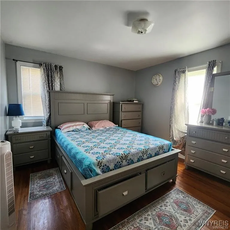 526 Capen Boulevard, Amherst, New York 14226, Amherst, New York 14226, 3 Bedrooms Bedrooms, 6 Rooms Rooms,1 BathroomBathrooms,Residential Lease,For Rent,526 Capen Boulevard, Amherst, New York 14226,B1629961