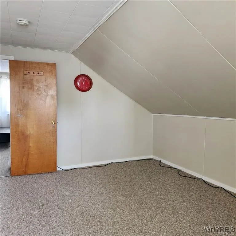 526 Capen Boulevard, Amherst, New York 14226, Amherst, New York 14226, 3 Bedrooms Bedrooms, 6 Rooms Rooms,1 BathroomBathrooms,Residential Lease,For Rent,526 Capen Boulevard, Amherst, New York 14226,B1629961