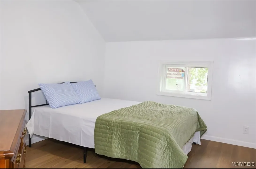 93 Gardenvale Drive, Cheektowaga, New York 14225, Cheektowaga, New York 14225, 5 Bedrooms Bedrooms, 7 Rooms Rooms,2 BathroomsBathrooms,Residential,For Sale,93 Gardenvale Drive, Cheektowaga, New York 14225,0,B1629338