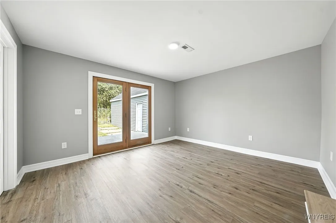 44 Hanover Street, Tonawanda, New York 14150, Tonawanda, New York 14150, 4 Bedrooms Bedrooms, 10 Rooms Rooms,1 BathroomBathrooms,Residential,Closed,44 Hanover Street, Tonawanda, New York 14150,0,B1628376