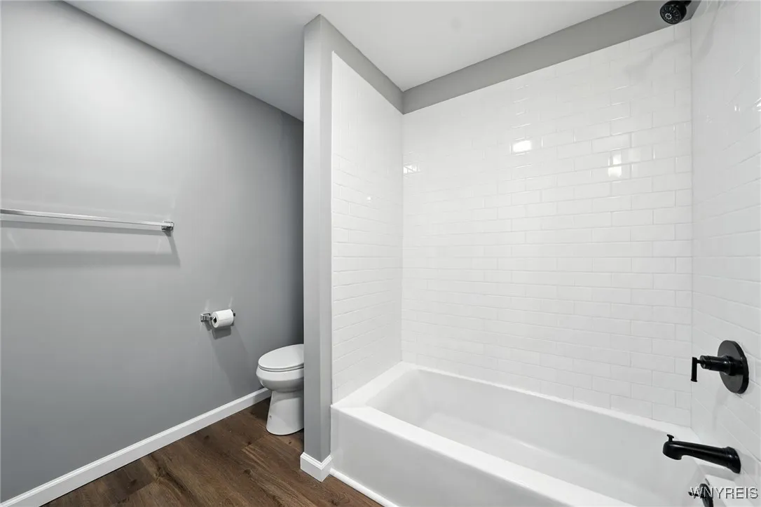 44 Hanover Street, Tonawanda, New York 14150, Tonawanda, New York 14150, 4 Bedrooms Bedrooms, 10 Rooms Rooms,1 BathroomBathrooms,Residential,Closed,44 Hanover Street, Tonawanda, New York 14150,0,B1628376