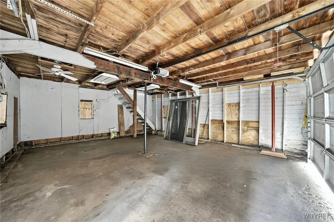 44 Hanover Street, Tonawanda, New York 14150, Tonawanda, New York 14150, 4 Bedrooms Bedrooms, 10 Rooms Rooms,1 BathroomBathrooms,Residential,Closed,44 Hanover Street, Tonawanda, New York 14150,0,B1628376