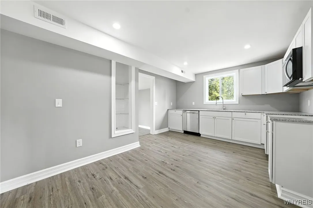 44 Hanover Street, Tonawanda, New York 14150, Tonawanda, New York 14150, 4 Bedrooms Bedrooms, 10 Rooms Rooms,1 BathroomBathrooms,Residential,Closed,44 Hanover Street, Tonawanda, New York 14150,0,B1628376