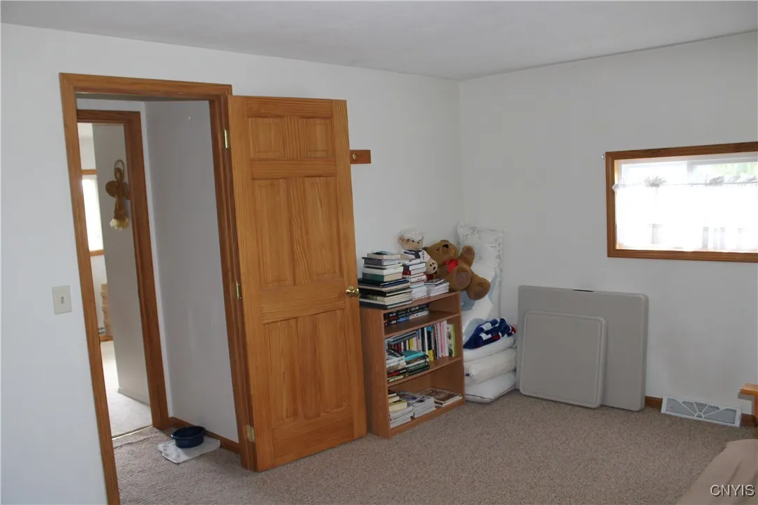 4875 Orangeport Road, Clay, New York 13029, Clay, New York 13029, 4 Bedrooms Bedrooms, 10 Rooms Rooms,1 BathroomBathrooms,Residential,Closed,4875 Orangeport Road, Clay, New York 13029,0,S1629707