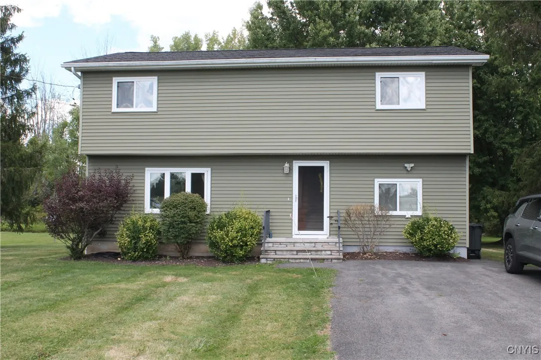 4875 Orangeport Road, Clay, New York 13029, Clay, New York 13029, 4 Bedrooms Bedrooms, 10 Rooms Rooms,1 BathroomBathrooms,Residential,Closed,4875 Orangeport Road, Clay, New York 13029,0,S1629707