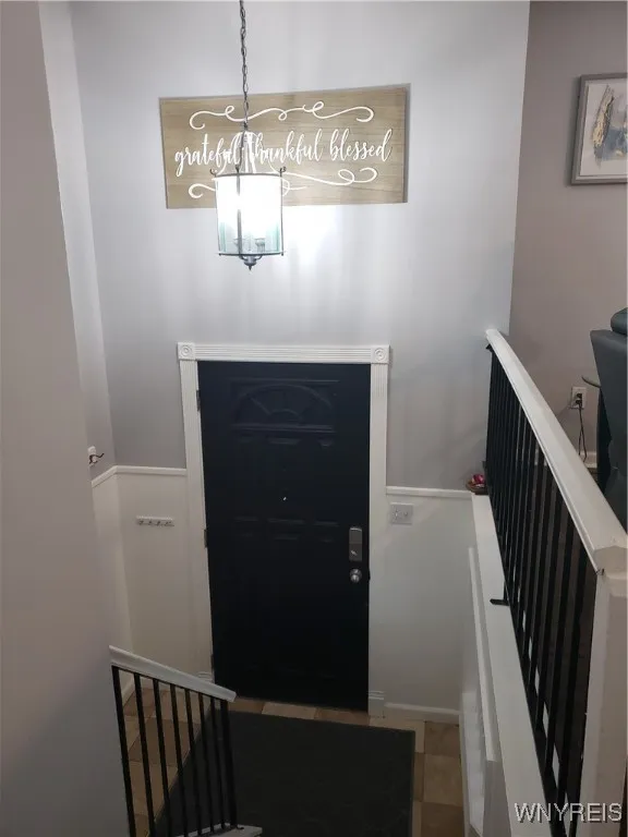329 Laurie Lane, Grand Island, New York 14072, Grand Island, New York 14072, 3 Bedrooms Bedrooms, 8 Rooms Rooms,3 BathroomsBathrooms,Residential,For Sale,329 Laurie Lane, Grand Island, New York 14072,B1629923
