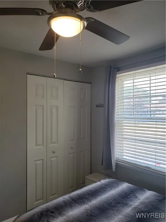 329 Laurie Lane, Grand Island, New York 14072, Grand Island, New York 14072, 3 Bedrooms Bedrooms, 8 Rooms Rooms,3 BathroomsBathrooms,Residential,For Sale,329 Laurie Lane, Grand Island, New York 14072,B1629923