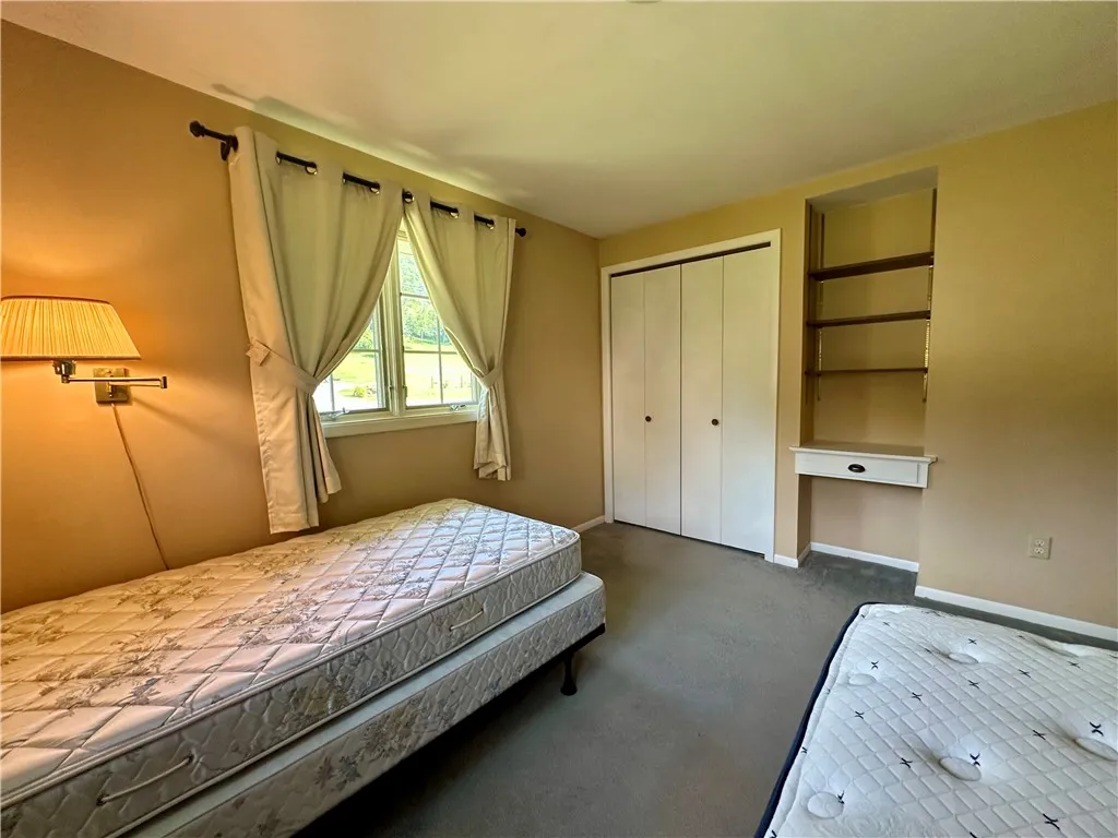 529 Interstate Parkway, Foster Town, Pennsylvania, Foster Town, Pennsylvania 16701, 4 Bedrooms Bedrooms, 8 Rooms Rooms,2 BathroomsBathrooms,Residential,Closed,529 Interstate Parkway, Foster Town, Pennsylvania ,0,R1629596