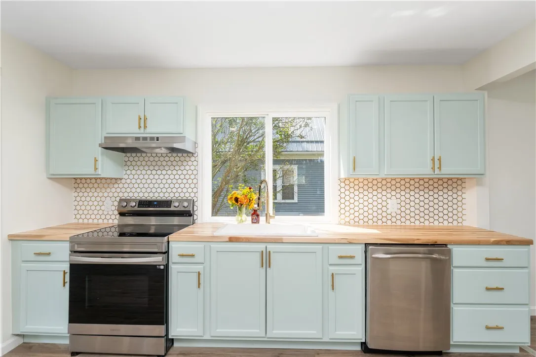 21 Benedict Street, Gainesville, New York 14530, Gainesville, New York 14550, 3 Bedrooms Bedrooms, 6 Rooms Rooms,2 BathroomsBathrooms,Residential,For Sale,21 Benedict Street, Gainesville, New York 14530,0,R1629005