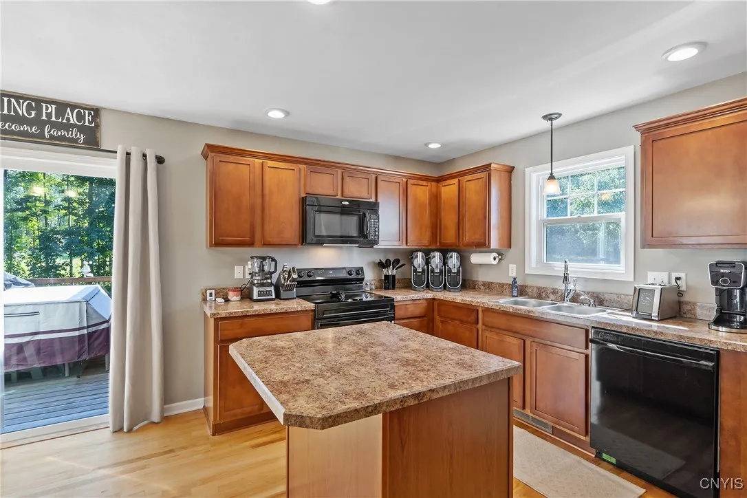 51 Phinney Lane, Hastings, New York 13036, Hastings, New York 13036, 3 Bedrooms Bedrooms, 7 Rooms Rooms,2 BathroomsBathrooms,Residential,Closed,51 Phinney Lane, Hastings, New York 13036,0,S1629619