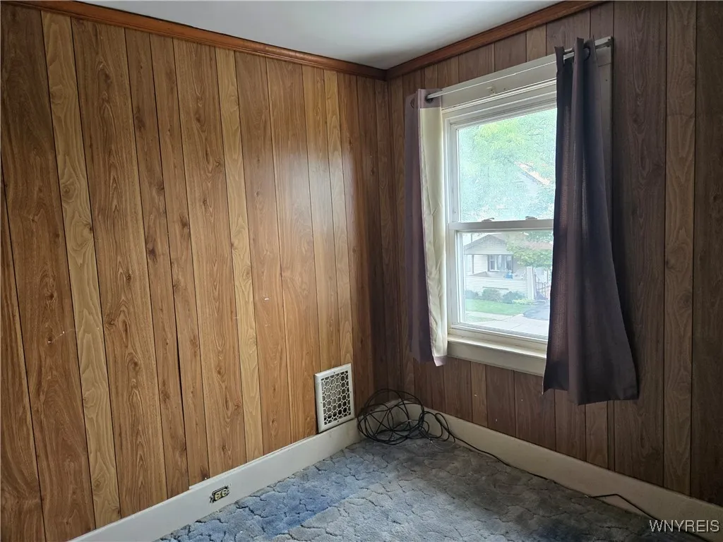 63 Euclid Avenue, Tonawanda, New York 14217, Tonawanda, New York 14217, 3 Bedrooms Bedrooms, 7 Rooms Rooms,1 BathroomBathrooms,Residential,For Sale,63 Euclid Avenue, Tonawanda, New York 14217,0,B1629895