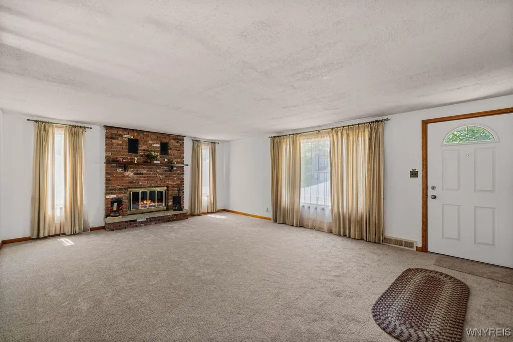 63 Princeton Court, Cheektowaga, New York 14225, Cheektowaga, New York 14225, 3 Bedrooms Bedrooms, 6 Rooms Rooms,1 BathroomBathrooms,Residential,Closed,63 Princeton Court, Cheektowaga, New York 14225,0,B1629922