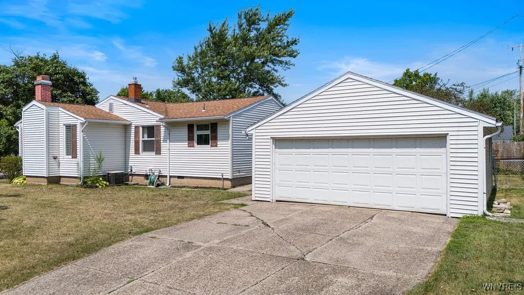 63 Princeton Court, Cheektowaga, New York 14225, Cheektowaga, New York 14225, 3 Bedrooms Bedrooms, 6 Rooms Rooms,1 BathroomBathrooms,Residential,Closed,63 Princeton Court, Cheektowaga, New York 14225,0,B1629922