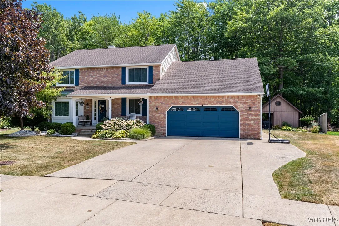 5586 Coachmans Lane, Hamburg, New York 14075, Hamburg, New York 14075, 4 Bedrooms Bedrooms, 9 Rooms Rooms,2 BathroomsBathrooms,Residential,For Sale,5586 Coachmans Lane, Hamburg, New York 14075,B1629727