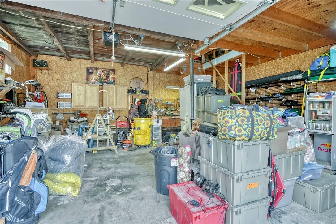 2139 Buffalo Street, Seneca, New York 14561, Seneca, New York 14561, 2 Bedrooms Bedrooms, 5 Rooms Rooms,1 BathroomBathrooms,Residential,Closed,2139 Buffalo Street, Seneca, New York 14561,0,R1629642