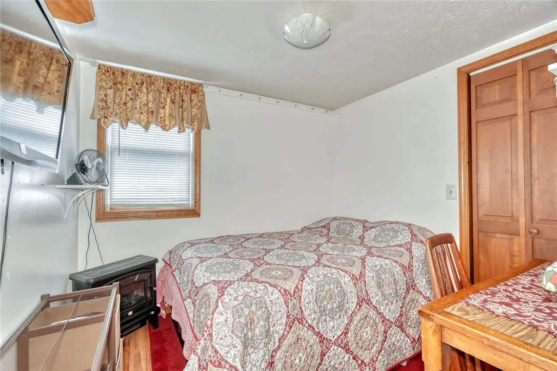 2139 Buffalo Street, Seneca, New York 14561, Seneca, New York 14561, 2 Bedrooms Bedrooms, 5 Rooms Rooms,1 BathroomBathrooms,Residential,Closed,2139 Buffalo Street, Seneca, New York 14561,0,R1629642