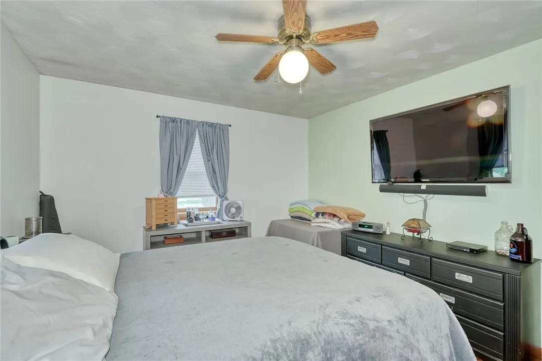 2139 Buffalo Street, Seneca, New York 14561, Seneca, New York 14561, 2 Bedrooms Bedrooms, 5 Rooms Rooms,1 BathroomBathrooms,Residential,Closed,2139 Buffalo Street, Seneca, New York 14561,0,R1629642