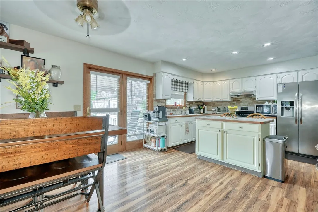 2139 Buffalo Street, Seneca, New York 14561, Seneca, New York 14561, 2 Bedrooms Bedrooms, 5 Rooms Rooms,1 BathroomBathrooms,Residential,Closed,2139 Buffalo Street, Seneca, New York 14561,0,R1629642