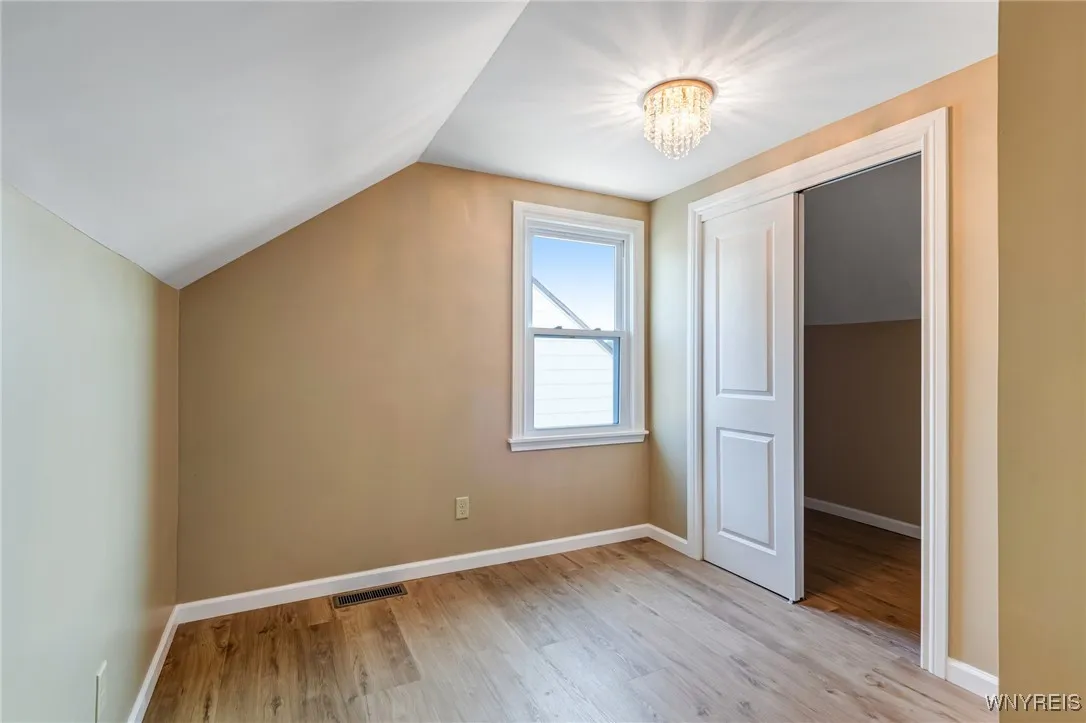 4363 Bailey Avenue, Amherst, New York 14226, Amherst, New York 14226, 3 Bedrooms Bedrooms, 6 Rooms Rooms,2 BathroomsBathrooms,Residential,For Sale,4363 Bailey Avenue, Amherst, New York 14226,B1629736