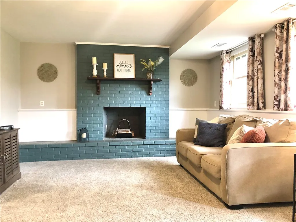 57 Yellowstone Drive, Henrietta, New York 14586, Henrietta, New York 14586, 4 Bedrooms Bedrooms, 10 Rooms Rooms,2 BathroomsBathrooms,Residential,Closed,57 Yellowstone Drive, Henrietta, New York 14586,0,R1627935