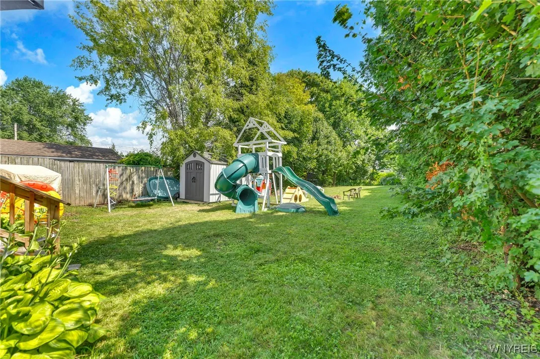 84 Cumberland Avenue, Buffalo, New York 14220, Buffalo, New York 14220, 3 Bedrooms Bedrooms, 5 Rooms Rooms,1 BathroomBathrooms,Residential,For Sale,84 Cumberland Avenue, Buffalo, New York 14220,B1627561