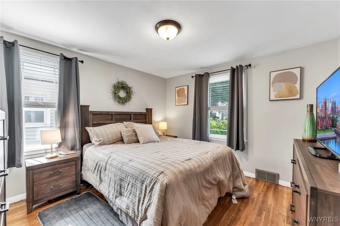 84 Cumberland Avenue, Buffalo, New York 14220, Buffalo, New York 14220, 3 Bedrooms Bedrooms, 5 Rooms Rooms,1 BathroomBathrooms,Residential,For Sale,84 Cumberland Avenue, Buffalo, New York 14220,B1627561