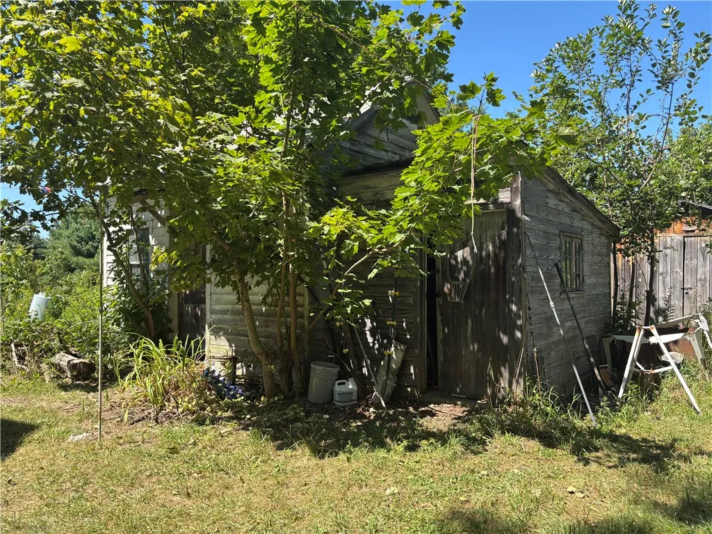 9849 County Route 76, Pulteney, New York 14840, Pulteney, New York 14840, 3 Bedrooms Bedrooms, 7 Rooms Rooms,1 BathroomBathrooms,Residential,Closed,9849 County Route 76, Pulteney, New York 14840,0,R1630012