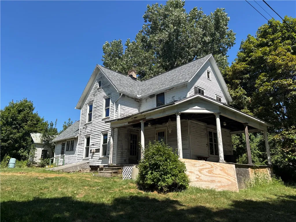 9849 County Route 76, Pulteney, New York 14840, Pulteney, New York 14840, 3 Bedrooms Bedrooms, 7 Rooms Rooms,1 BathroomBathrooms,Residential,Closed,9849 County Route 76, Pulteney, New York 14840,0,R1630012